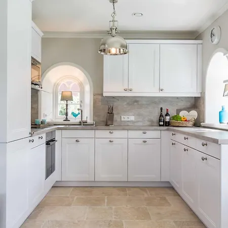 Ocean House Holiday home List